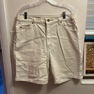 VINTAGE Levi’s 550 Shorts Size 38